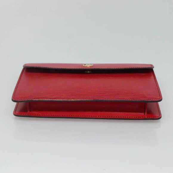 LOUIS VUITTON Epi Montagne 20 Clutch Bag Red LV - Picture 6 of 16